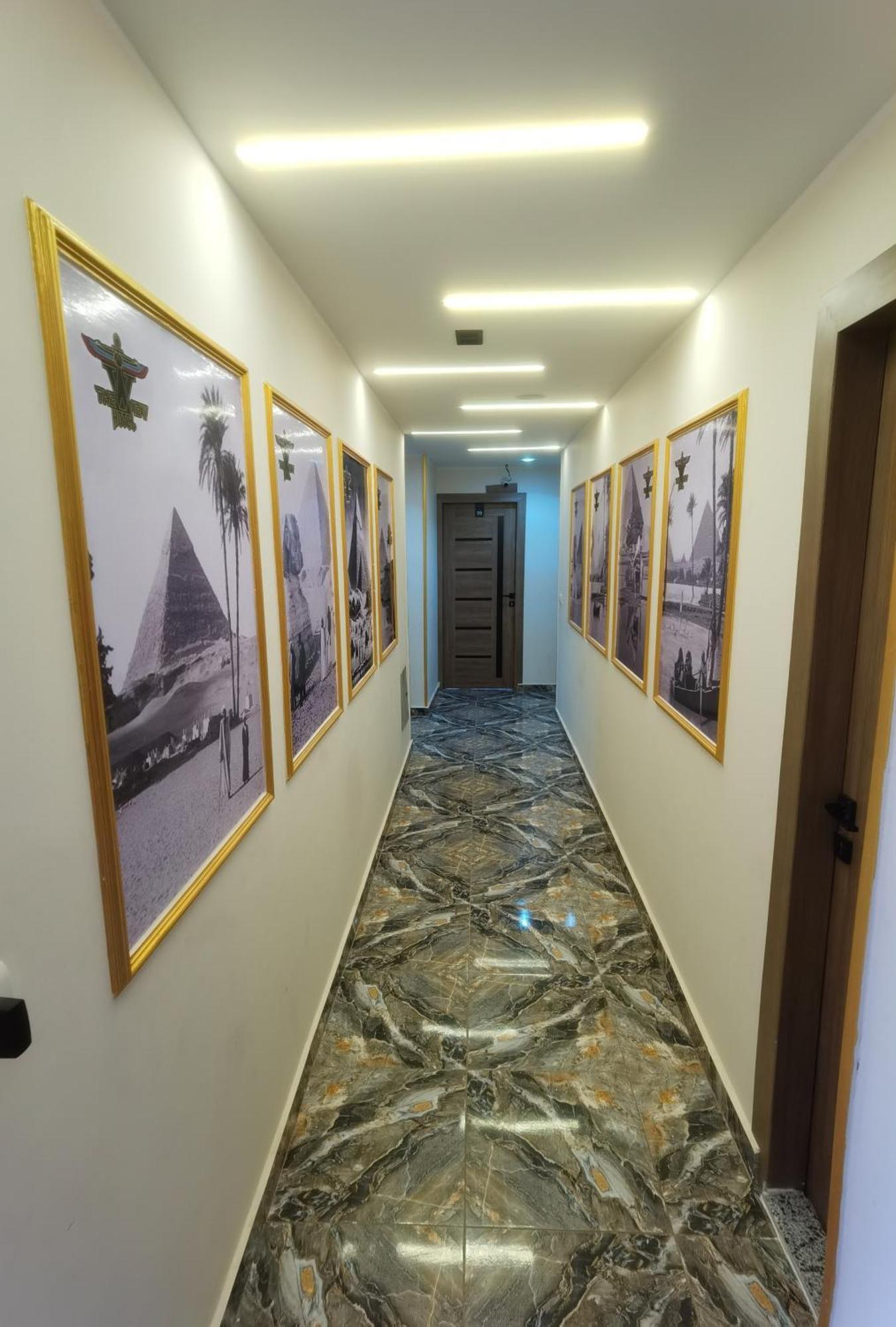 The View Pyramids Hotel Kafret el-Gabal Esterno foto